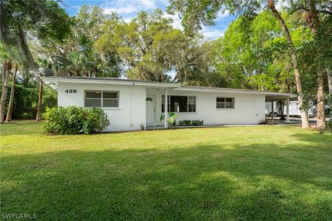 439 6th Ave, Labelle, FL 33935 photo 1