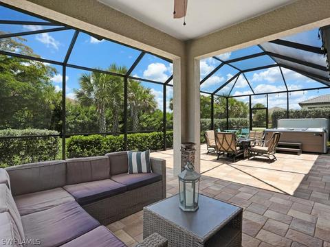 3564 E Hampton Cir, Alva, FL 33920 photo 4