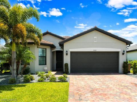 3564 E Hampton Cir, Alva, FL 33920 photo 1