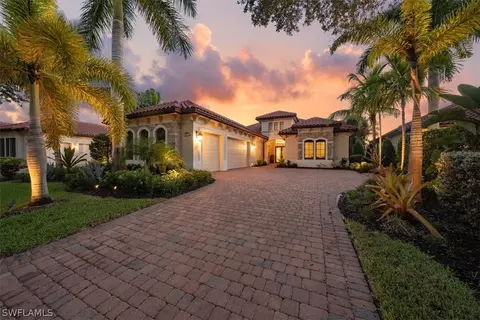 16791 Cabreo Dr, Naples, FL 34110