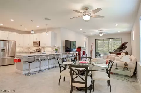 7678 Jacaranda Ln, Naples, FL 34114 photo 9