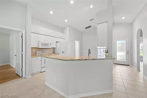 21540 Windham Run, Estero, FL 33928 photo 2