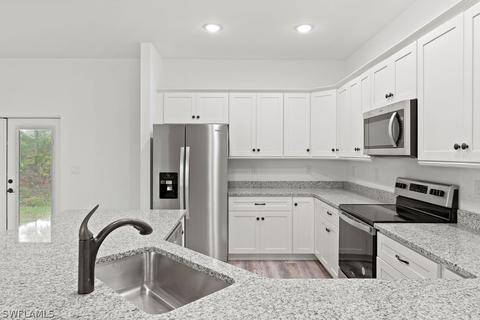 7907 23rd Pl, Labelle, FL 33935 photo 5