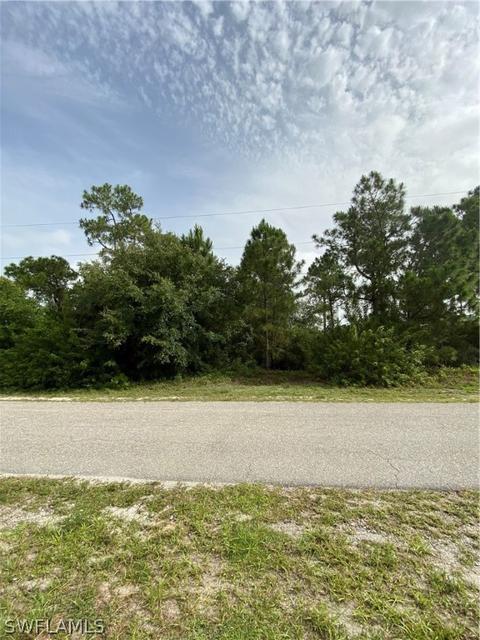 3217 44th St SW, Lehigh Acres, FL 33976