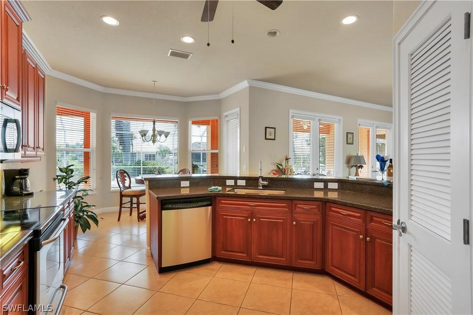  4722 SW 24th Pl, Cape Coral, FL 33914 photo 16