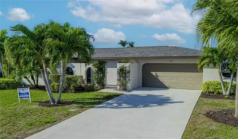 5318 SW 11th Ave, Cape Coral, FL 33914