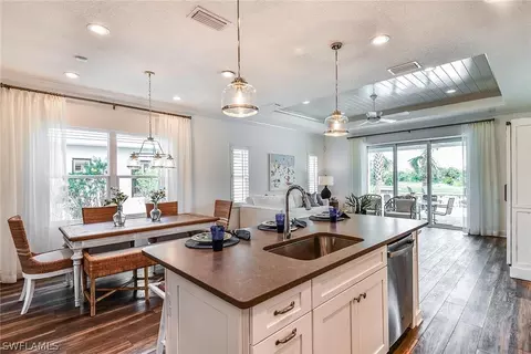 4632 Centaurus Cir, Naples, FL 34120 photo 8