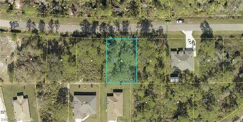 529 Sargent St, Lehigh Acres, FL 33972