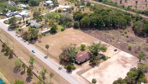 20850 Sandy Ln, Estero, FL 33928 photo 4