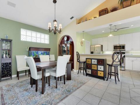4268 Hampton Ln, Naples, FL 34119 photo 11