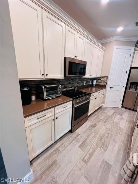 19860 Beechcrest Pl, Estero, FL 33928 photo 9
