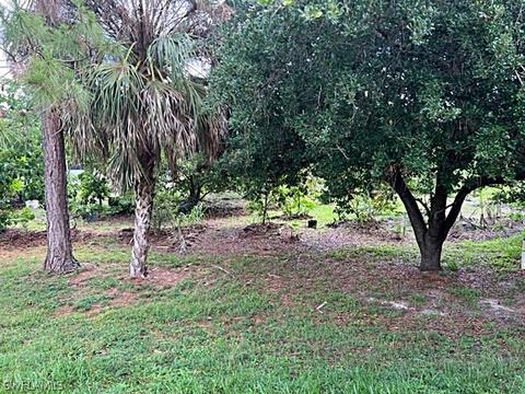 1247 Eclair St E, Lehigh Acres, FL 33974 photo 13