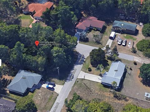 1200 Gene Ave N, Lehigh Acres, FL 33971