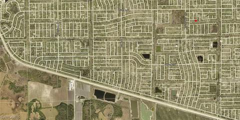 829 Appleton Ave, Lehigh Acres, FL 33974 photo 3