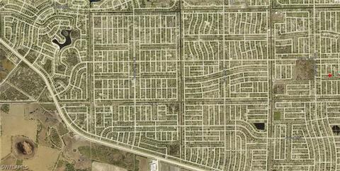 829 Appleton Ave, Lehigh Acres, FL 33974 photo 4