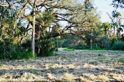 2379 County Rd 78, Labelle, FL 33935