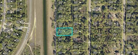 1212 Lee Ave, Lehigh Acres, FL 33972