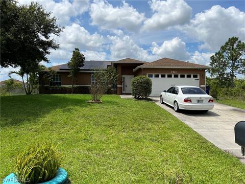 3421 22nd St W, Lehigh Acres, FL 33971