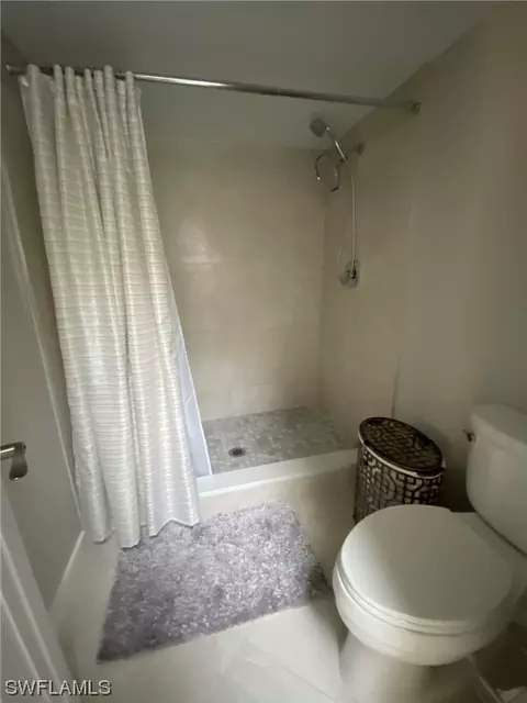 2270 Nchorge Ln #A, Naples, FL 34104 photo 8