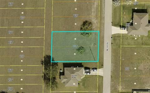 2818 NE 1st Pl, Cape Coral, FL 33909
