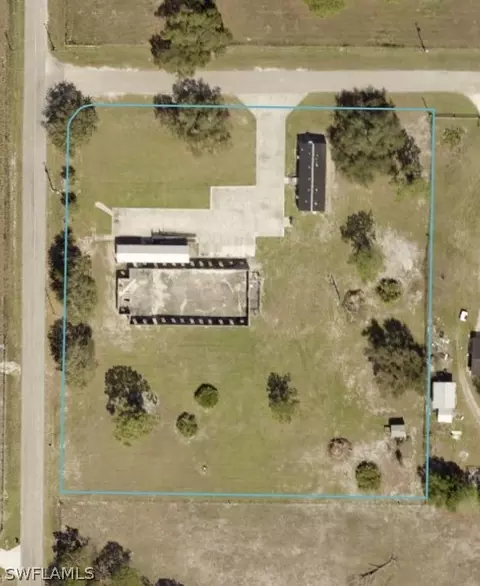 21020 Wild Horse Dr, Alva, FL 33920