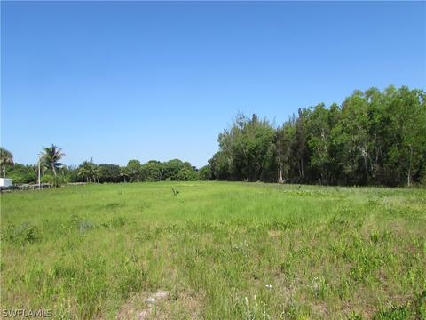 14877 Stringfellow Rd, Bokeelia, FL 33922 photo 2