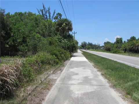 14877 Stringfellow Rd, Bokeelia, FL 33922 photo 5