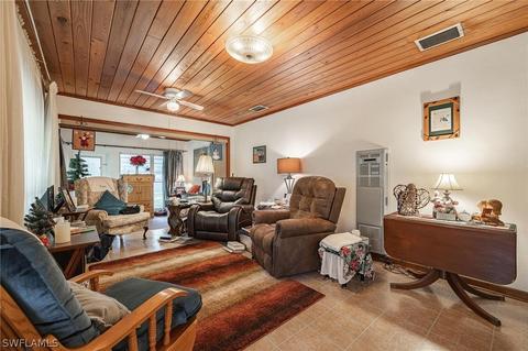 290 Hendry St, Labelle, FL 33935 photo 7