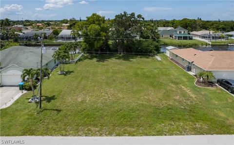 606 SW 39th St, Cape Coral, FL 33914