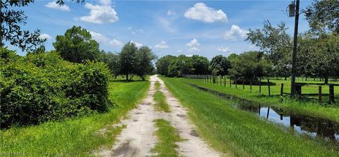 1215 E Red Rd, Labelle, FL 33935 photo 7