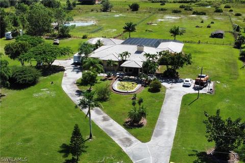 7130 40th St NE, Naples, FL 34120