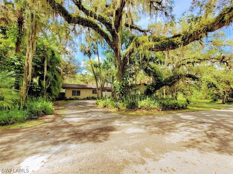 495 7th Ave, Labelle, FL 33935 photo 2