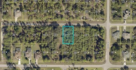 2807 39th St W, Lehigh Acres, FL 33971