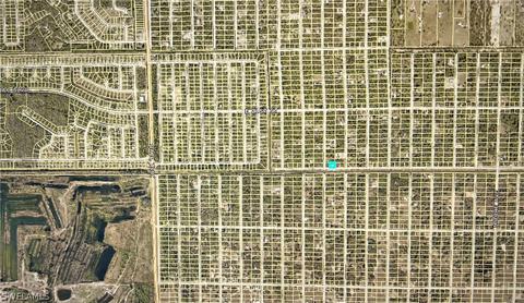 3203 E 20th St, Alva, FL 33920 photo 3