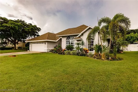 10261 Boca Cir, Naples, FL 34109 photo 32