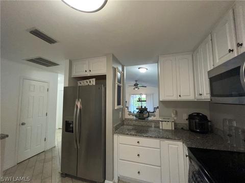 140 6th St, Naples, FL 34113 photo 5