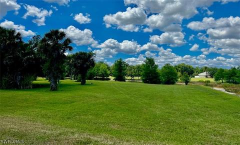 16521 Oakview Cir, Alva, FL 33920