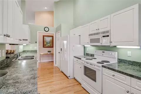 1201 Imperial Dr, Naples, FL 34110 photo 17