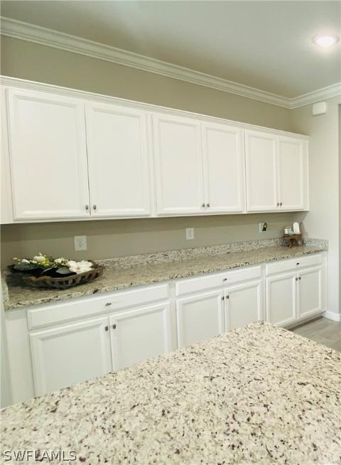 4028 E Hampton Cir, Alva, FL 33920 photo 7