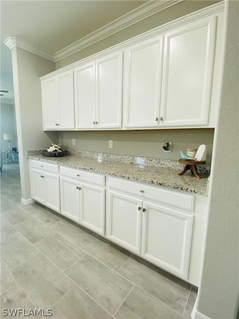 4028 E Hampton Cir, Alva, FL 33920 photo 9