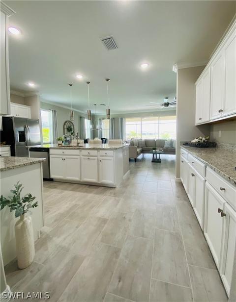 4028 E Hampton Cir, Alva, FL 33920 photo 5