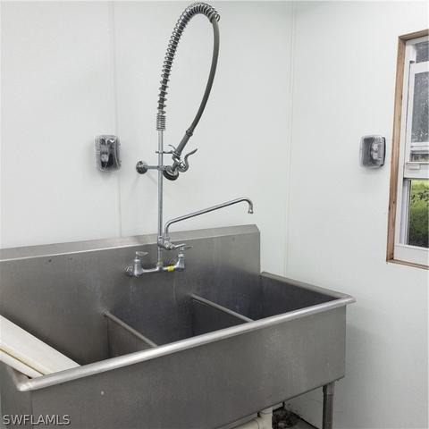 Undisclosed, Moore Haven, FL 33471 photo 28