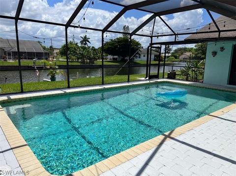 2102 SE 8th St, Cape Coral, FL 33990