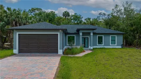 3233 Desoto Blvd S, Naples, FL 34117