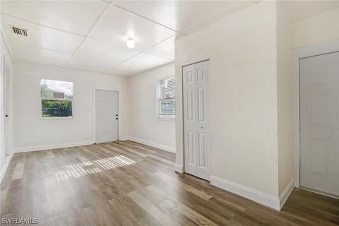 875 Edison Ave, Labelle, FL 33935 photo 10