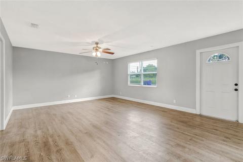 875 Edison Ave, Labelle, FL 33935 photo 2