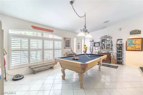 44 Wickliffe Dr, Naples, FL 34110 photo 3