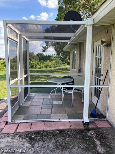 8025 Memory Cir, Labelle, FL 33935 photo 15