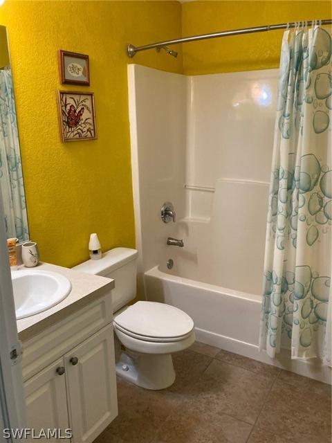8025 Memory Cir, Labelle, FL 33935 photo 8