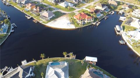 5301 SW 23rd Ave, Cape Coral, FL 33914